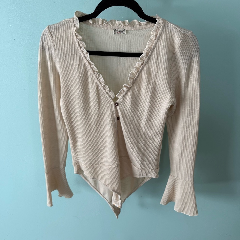 Intimately by Free People Sleeve Ruffled Cream Button-Up Body Suit Size Medium